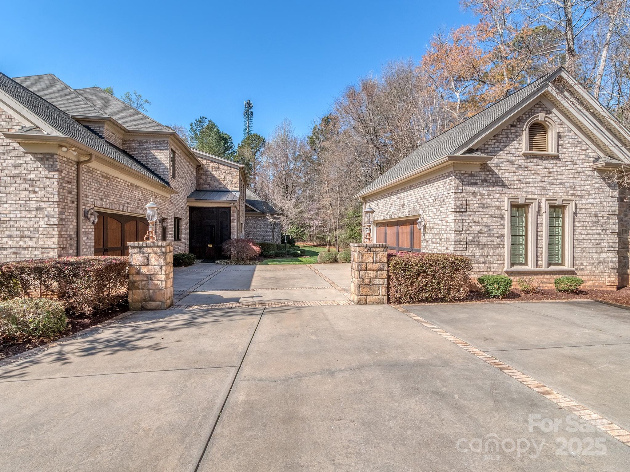 Carolina Coves - Residential