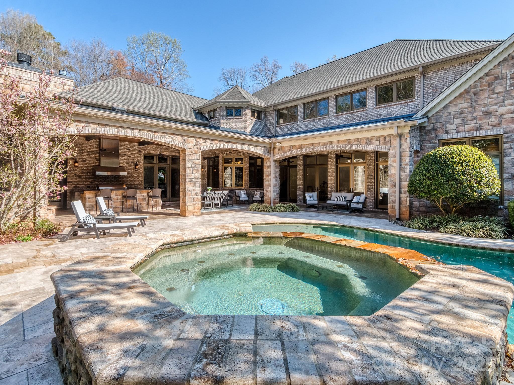 Carolina Coves - Residential