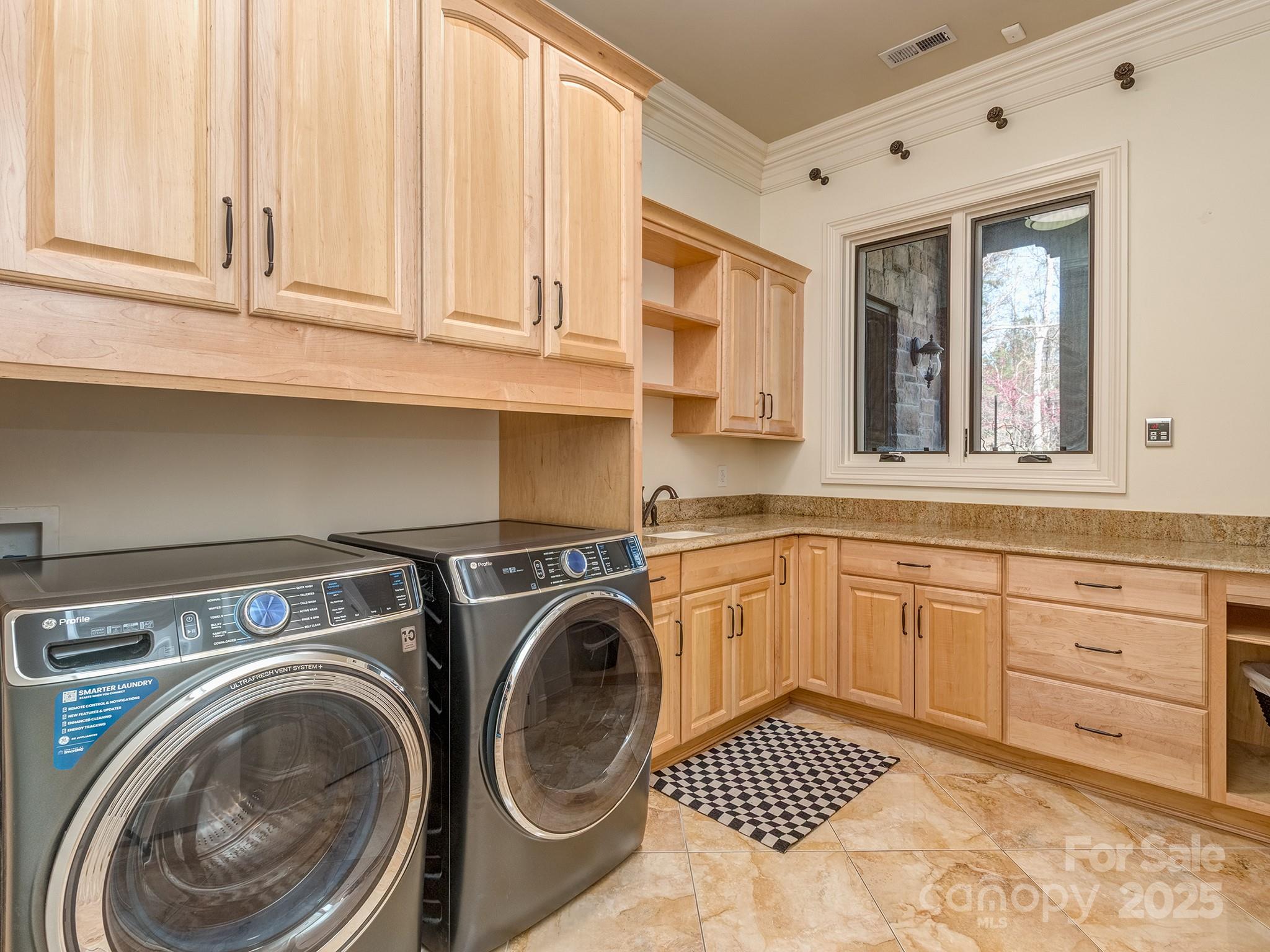 Carolina Coves - Residential