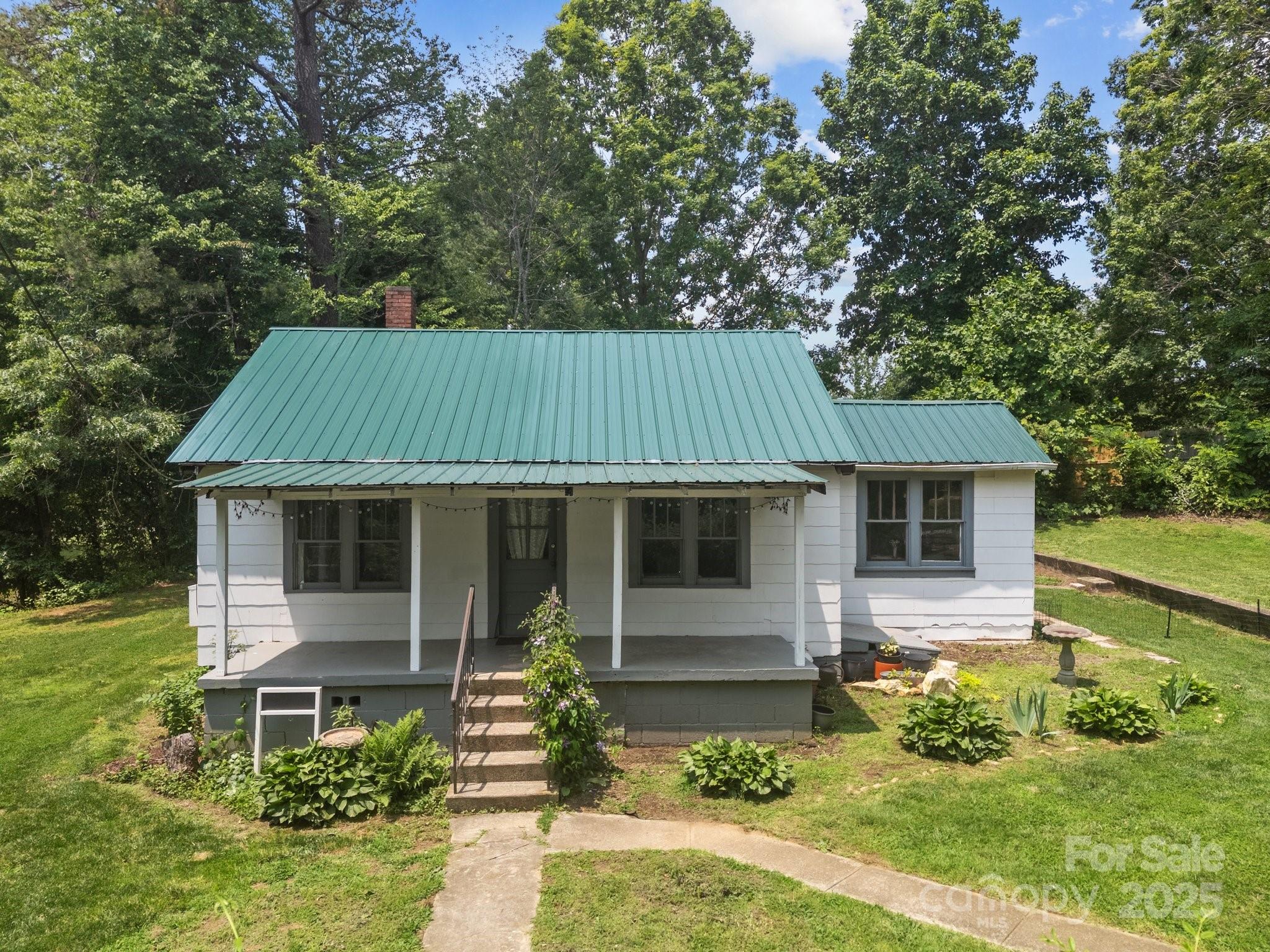 6 Willies Hill