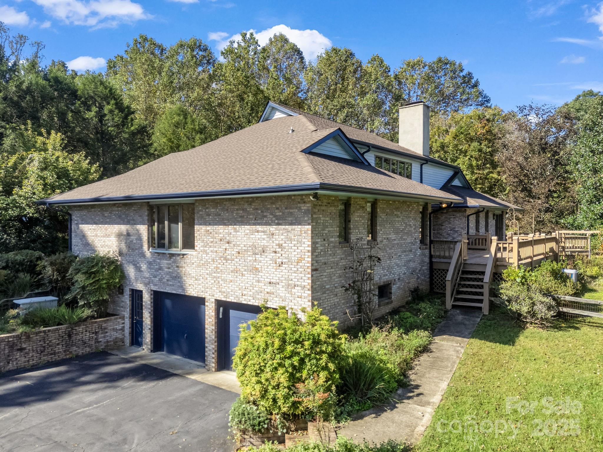 26 Canter Court