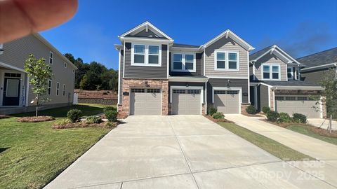 Photo of 11226 Bartrams Way, Charlotte, NC 28278 (MLS # 4311670)