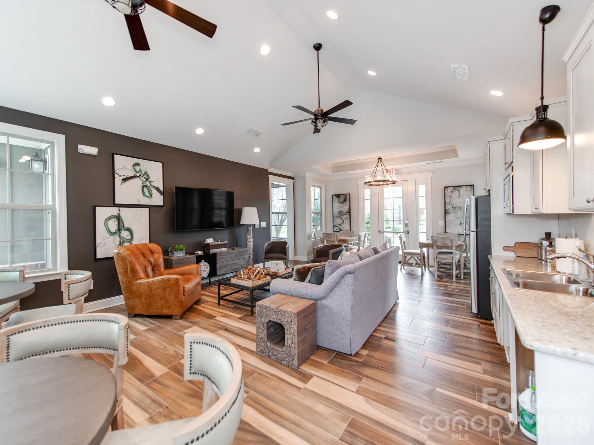 The Courtyards of Huntersville - Residential Lease