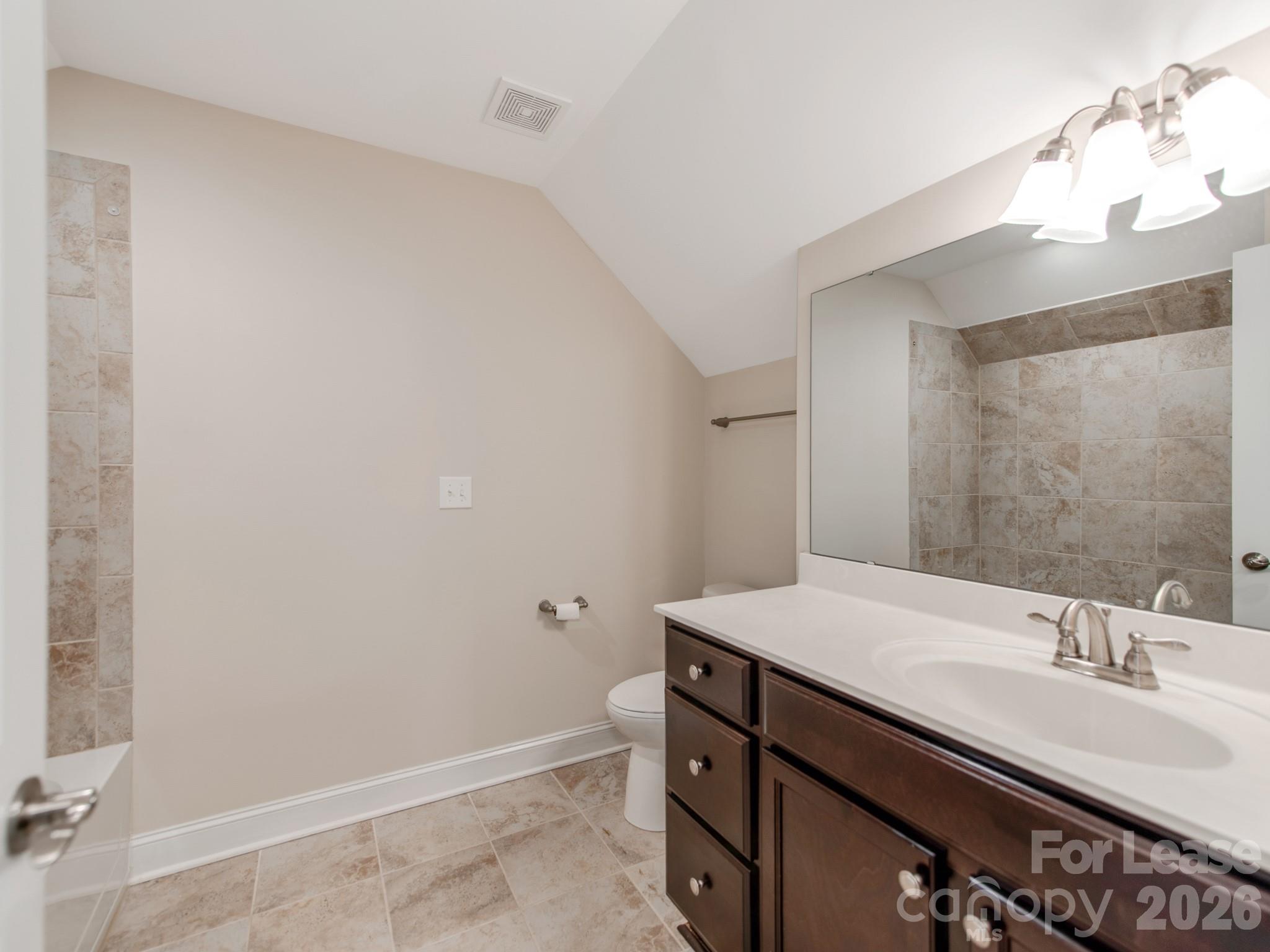 The Courtyards of Huntersville - Residential Lease