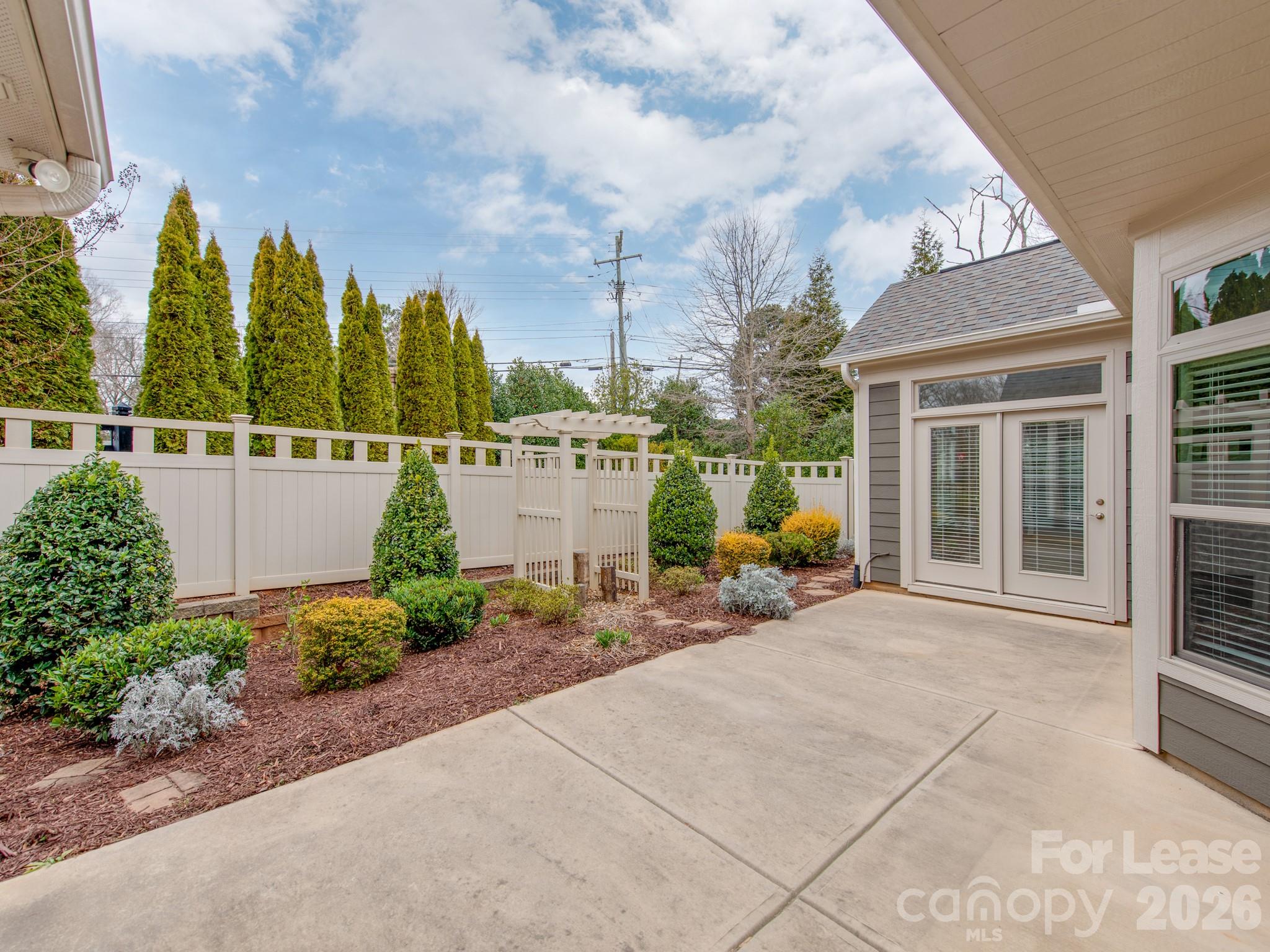 The Courtyards of Huntersville - Residential Lease