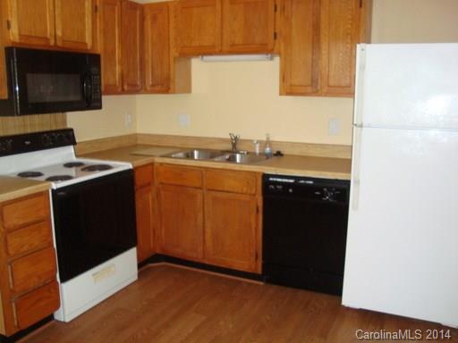 Riverview Villa - Residential Lease