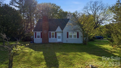 Photo of 1862 Salem Church Road, Lincolnton, NC 28092 (MLS # 4412898)