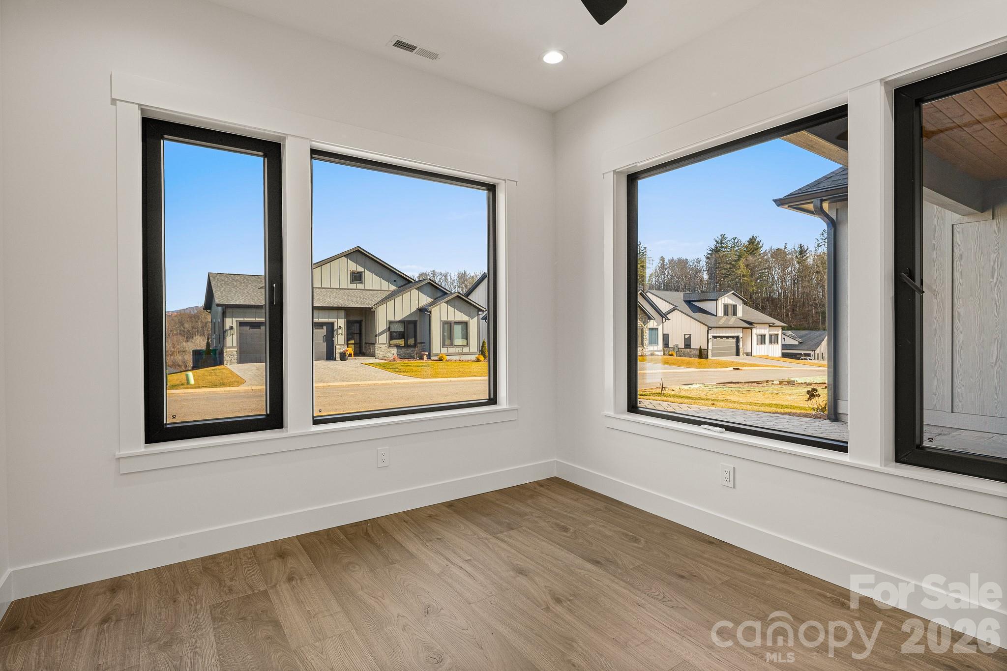 Victoria Hills - Residential