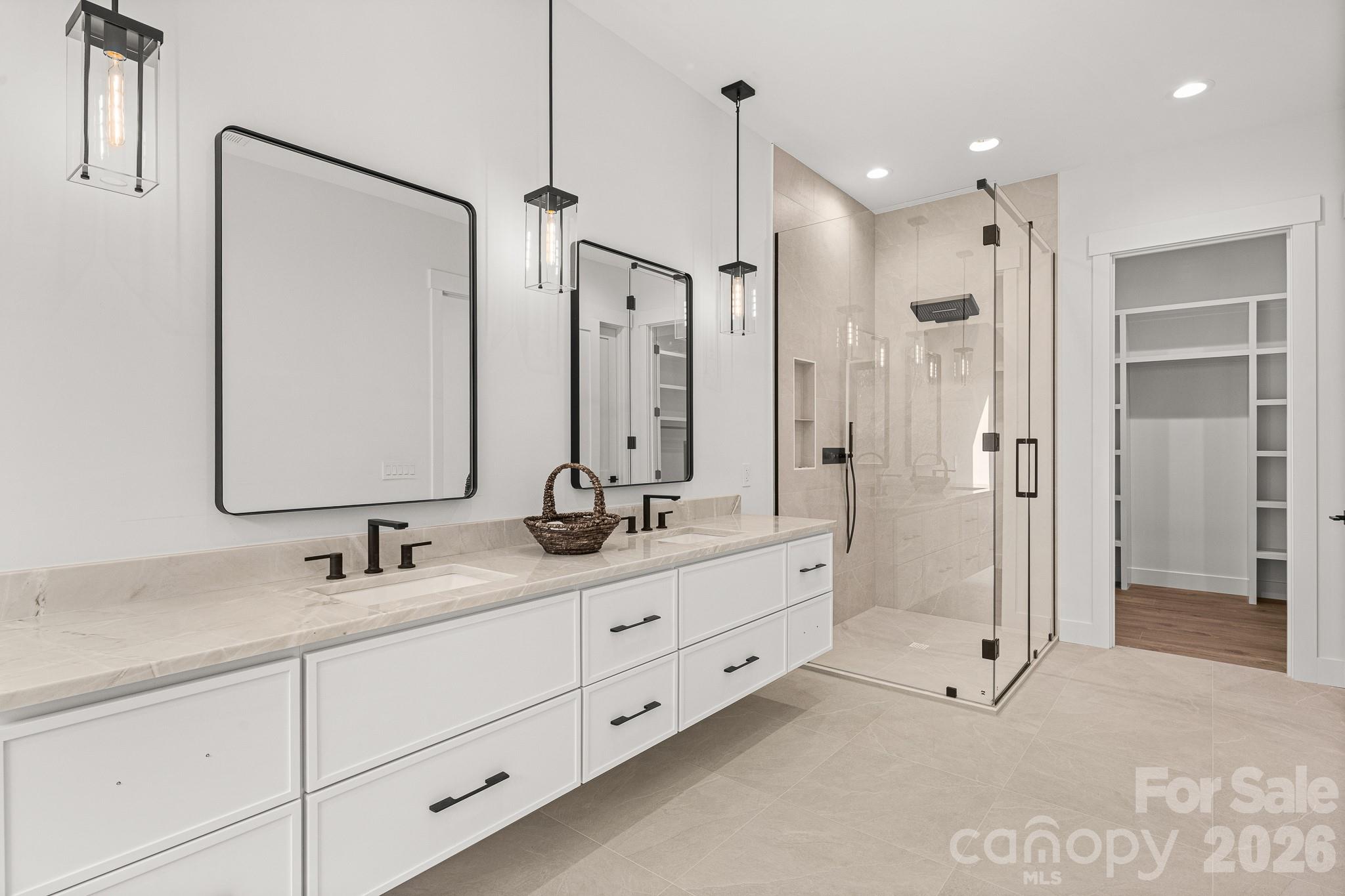 Victoria Hills - Residential