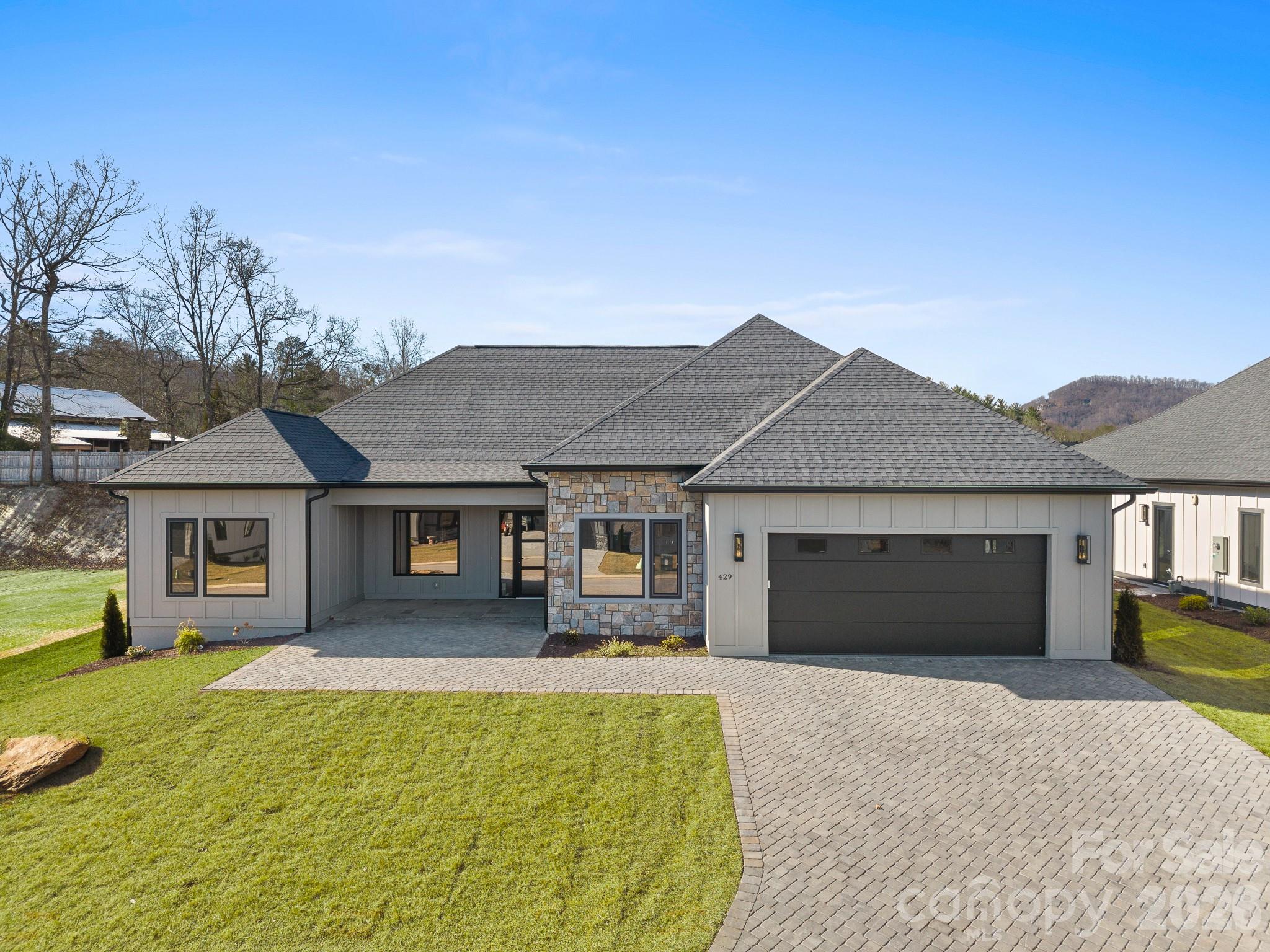 Victoria Hills - Residential