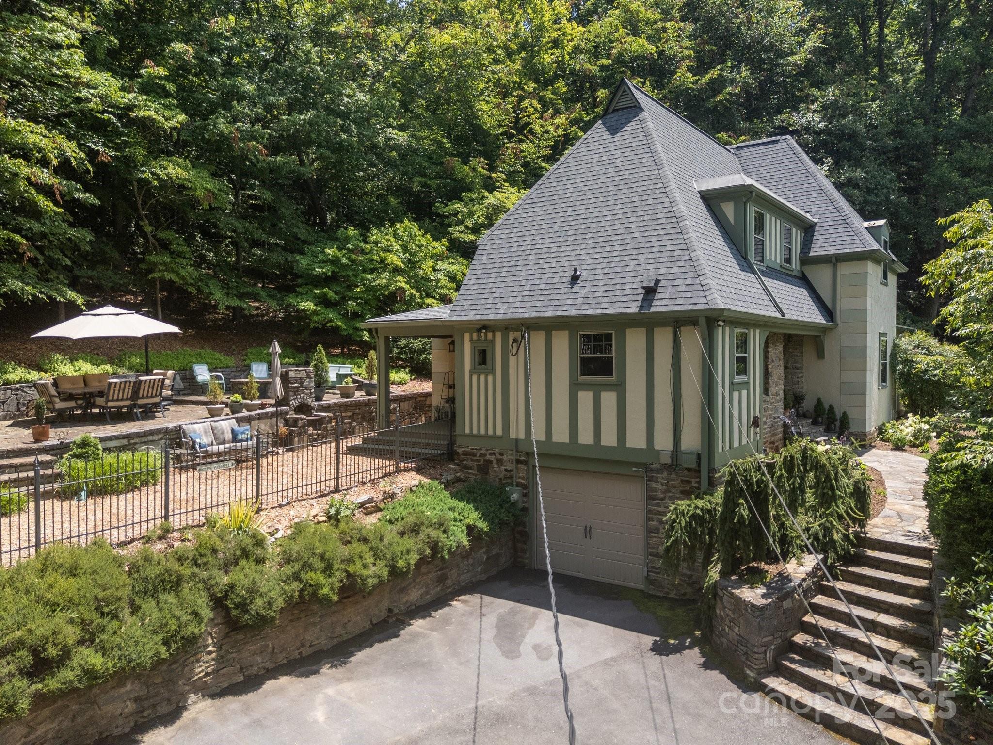12 Rice Branch Road