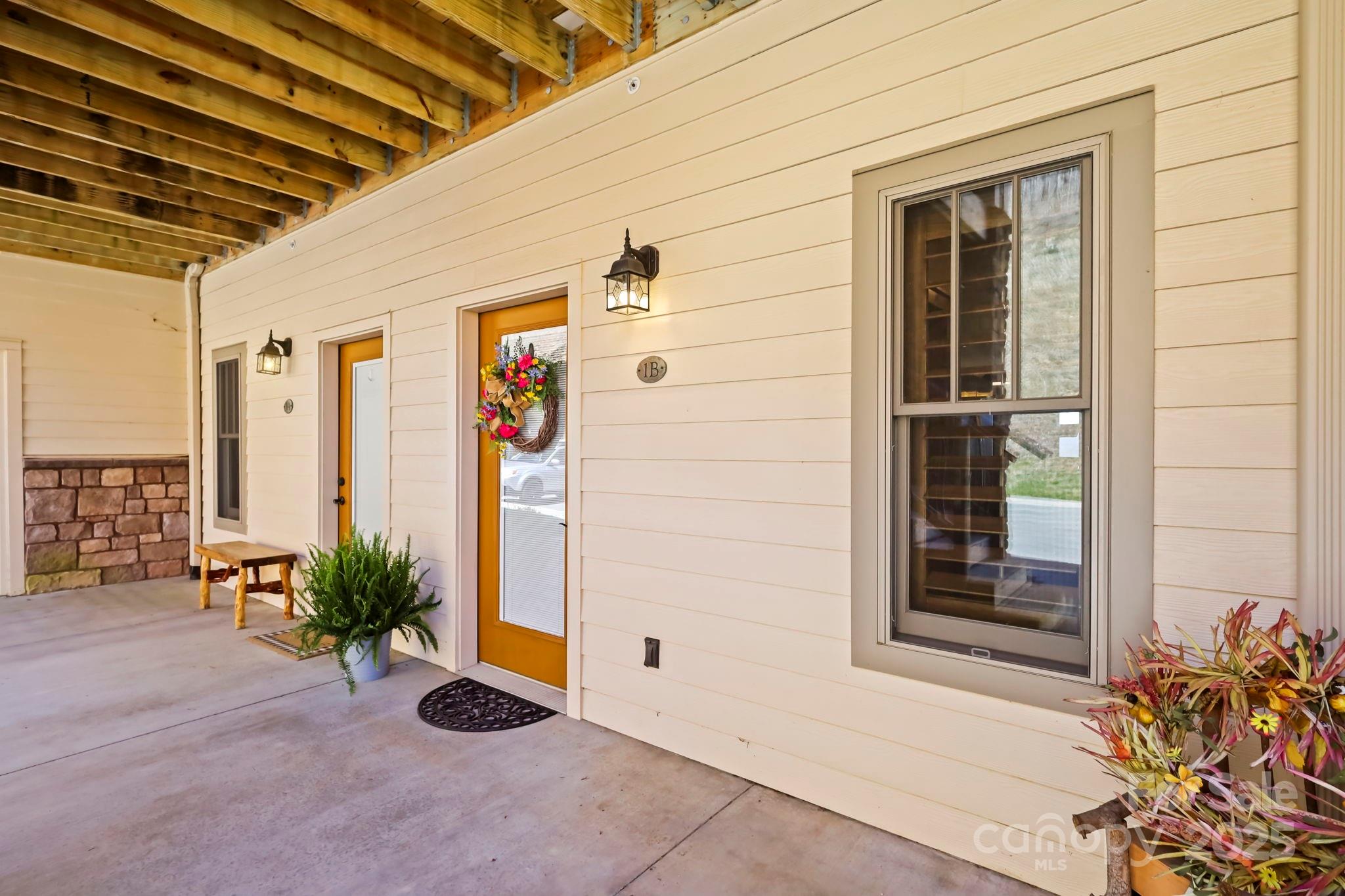 520 Penny Lane 1B