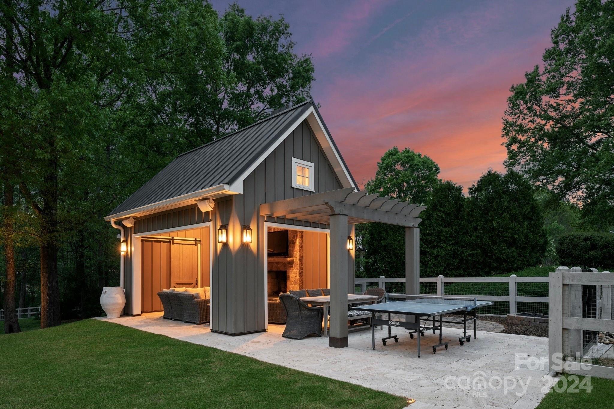 Davidson Equus - Residential