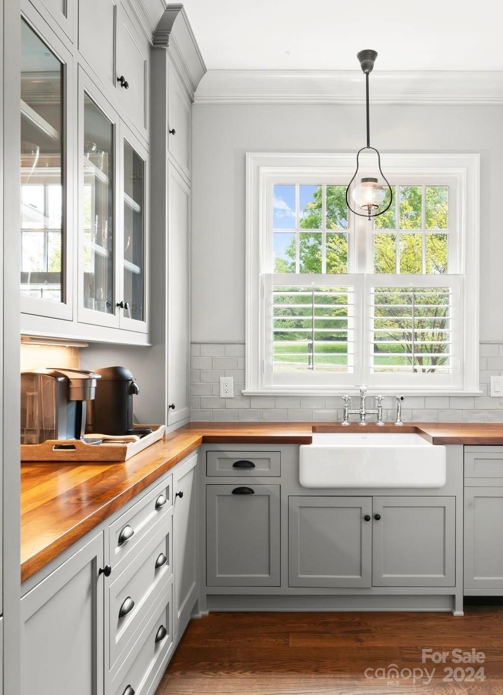 Davidson Equus - Residential