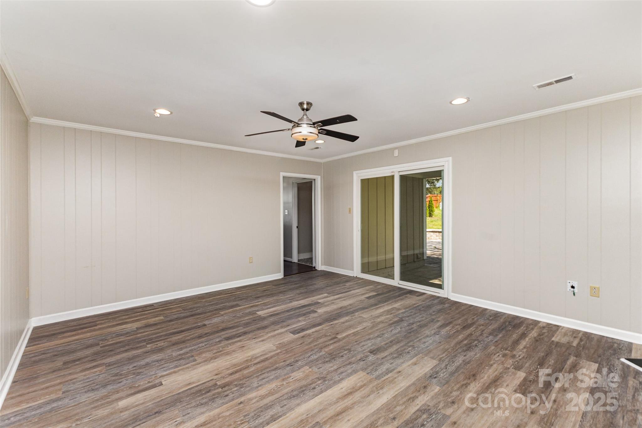 7212 Hackberry Lane
