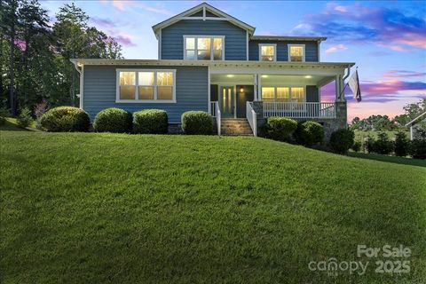 4243 Island Fox Lane Denver NC 28037