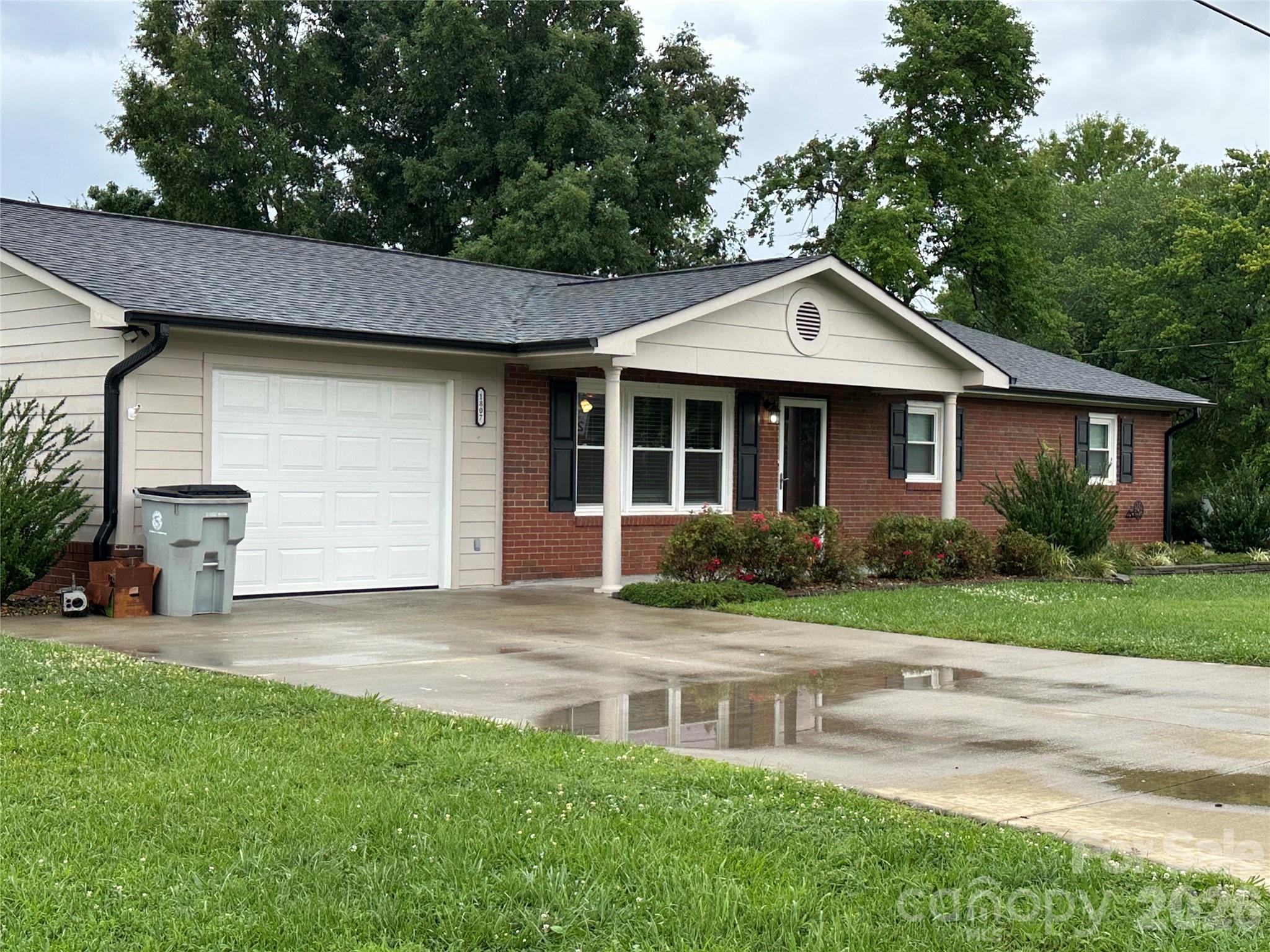 1807 Forest Hills Park SW, Lenoir, NC, 28645