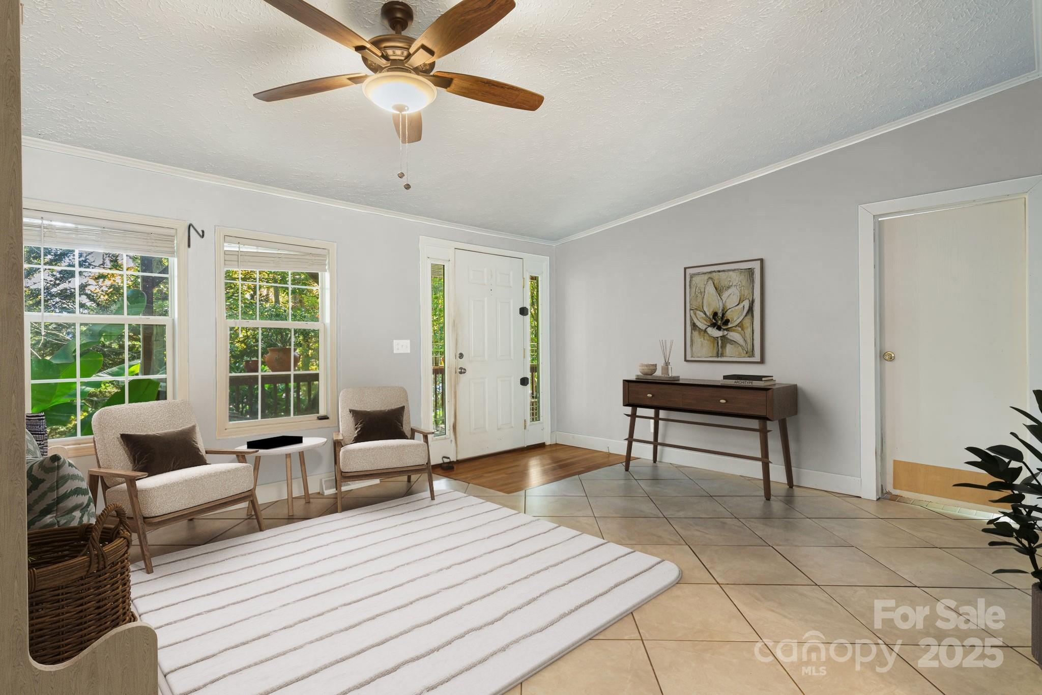 35 Evelyn Acres Drive