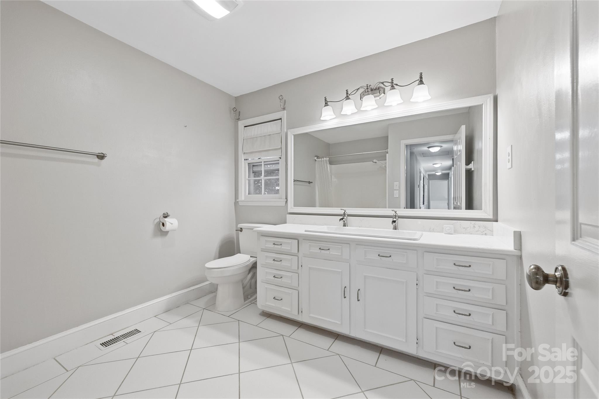 Carowood - Residential