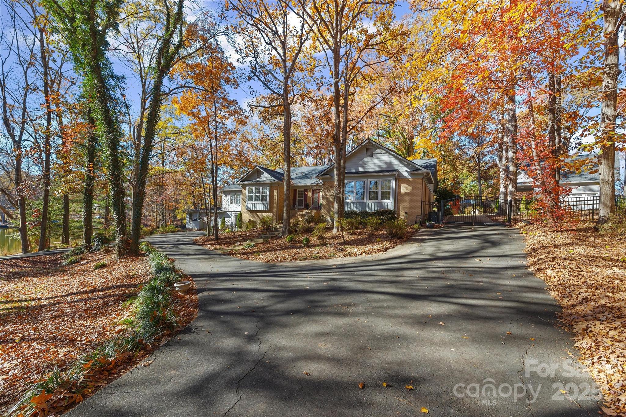 Carowood - Residential