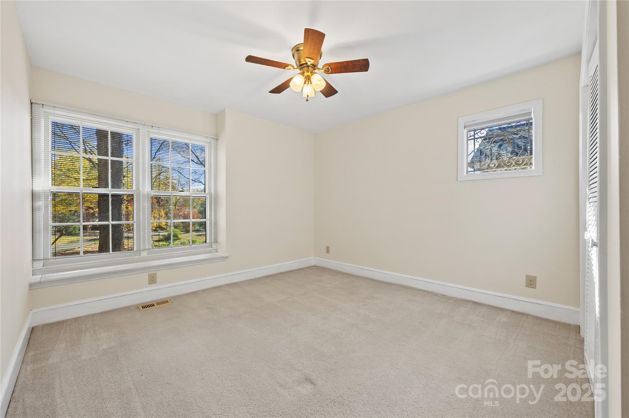 Carowood - Residential