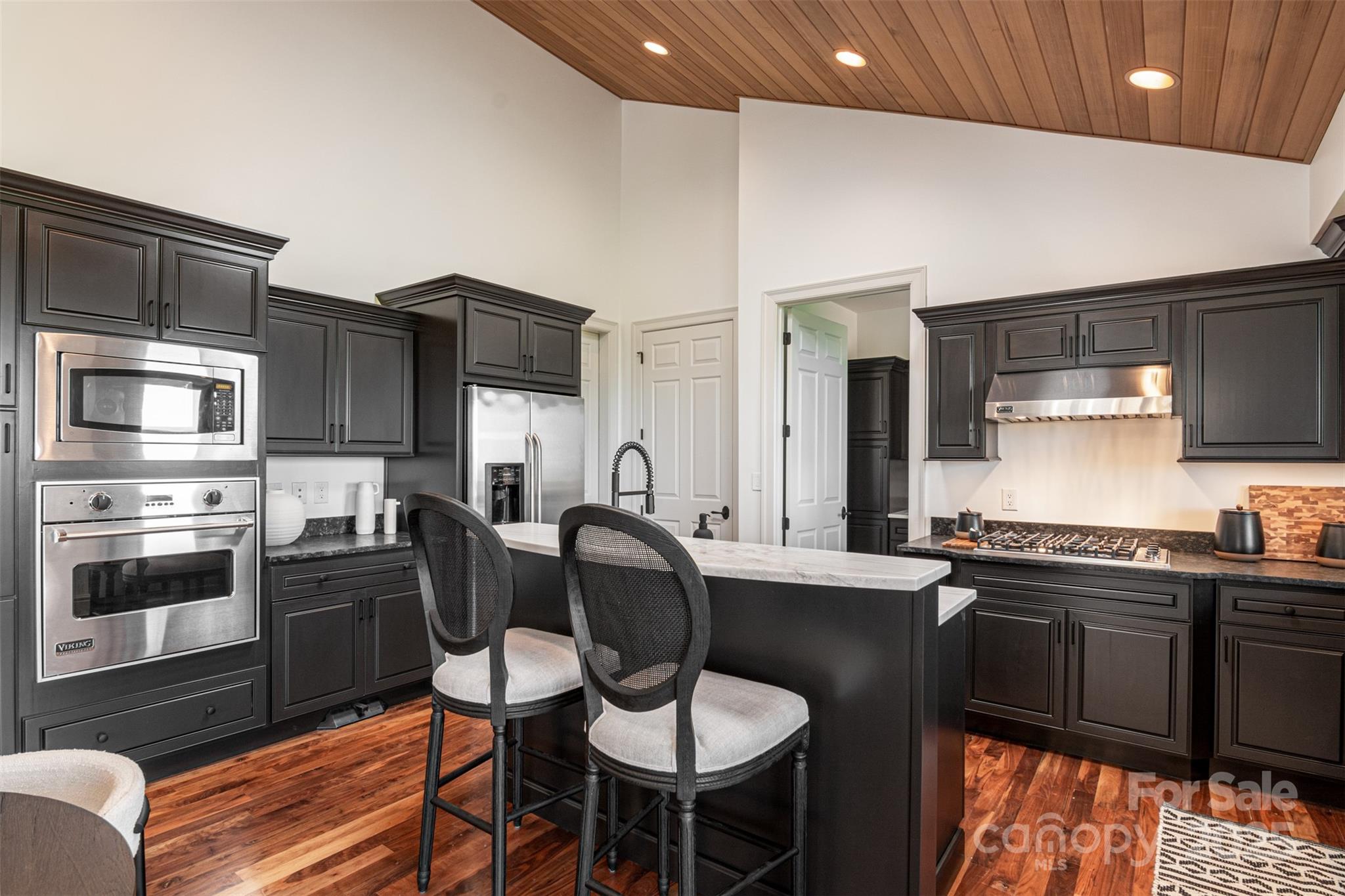 Reynolds Mountain - Residential