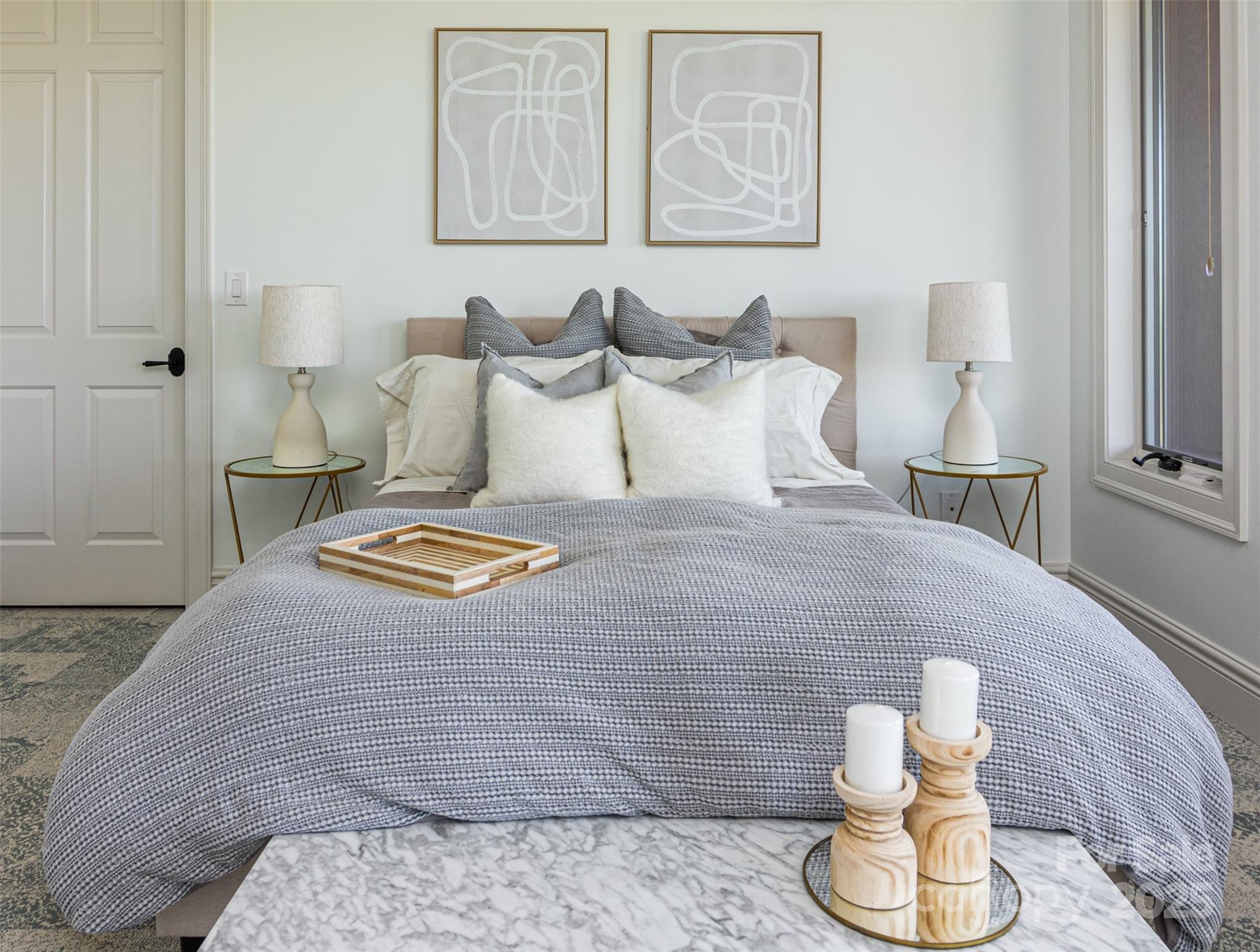 Reynolds Mountain - Residential