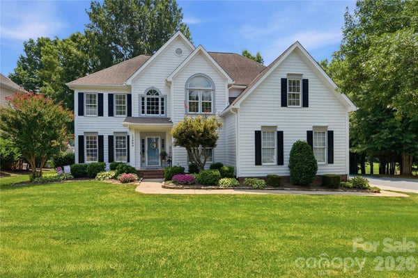 12604 WILLINGDON RD, HUNTERSVILLE, NC 28078 - Image 1fc4cf45f57ee5e365b1f6b4b461e3e5/3321648288