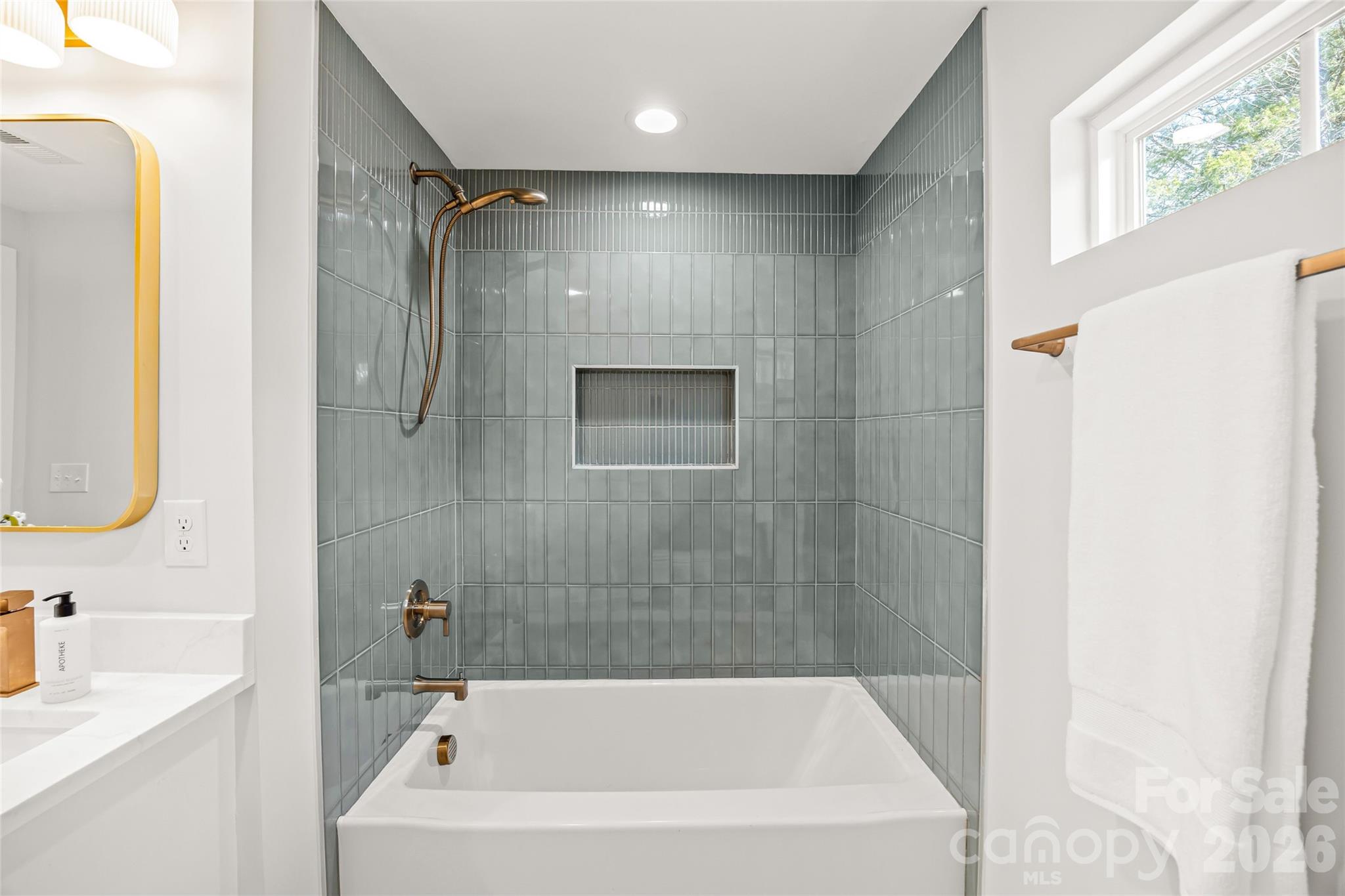 Waverly Hall - Residential