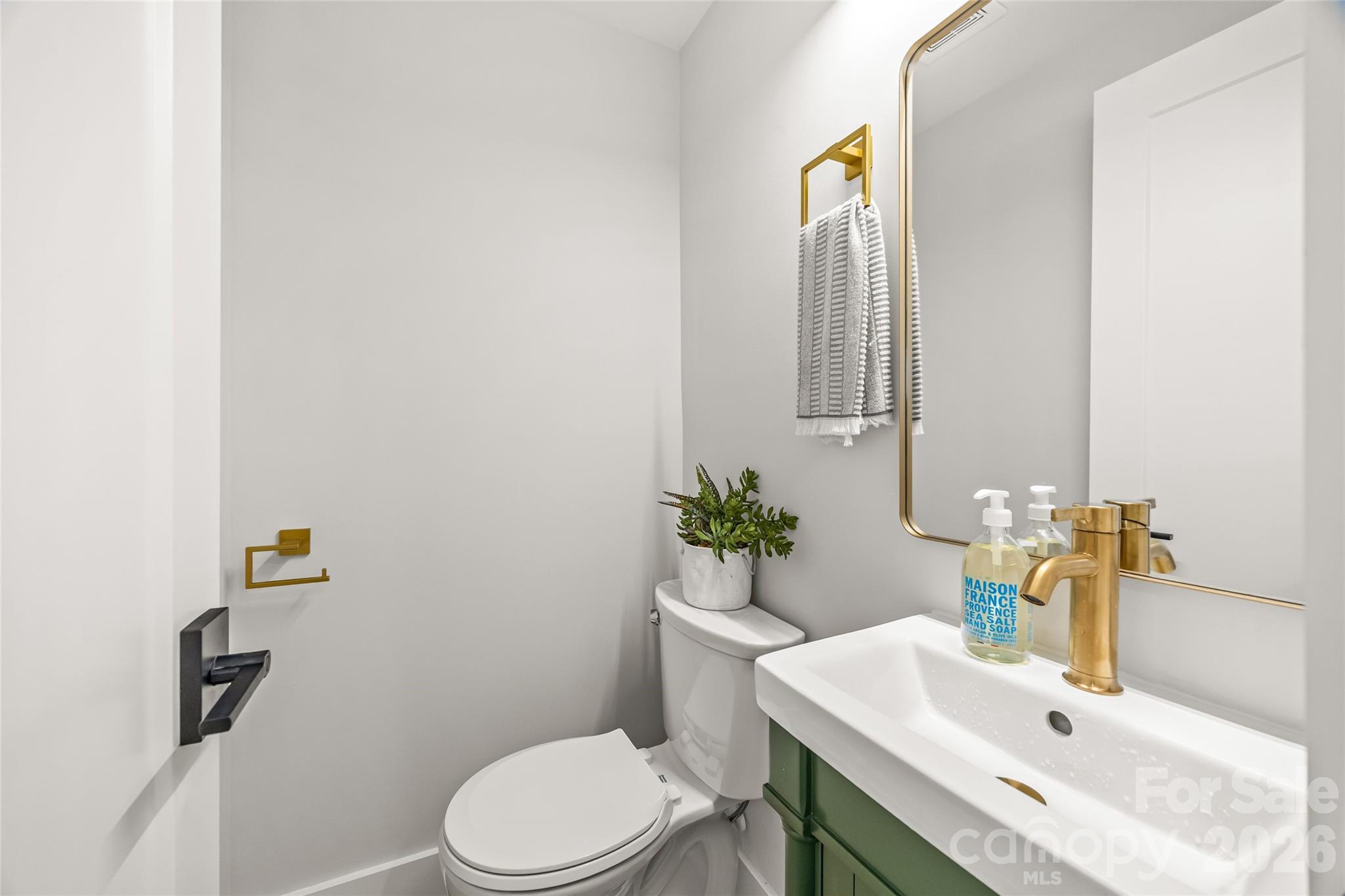 Waverly Hall - Residential