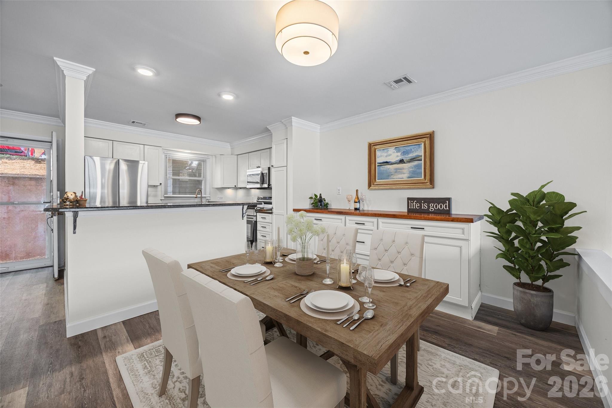 7332 Lakefront Drive 4