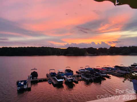 Photo of 7332 Lakefront Drive #4, Charlotte, NC 28278 (MLS # 4394925)