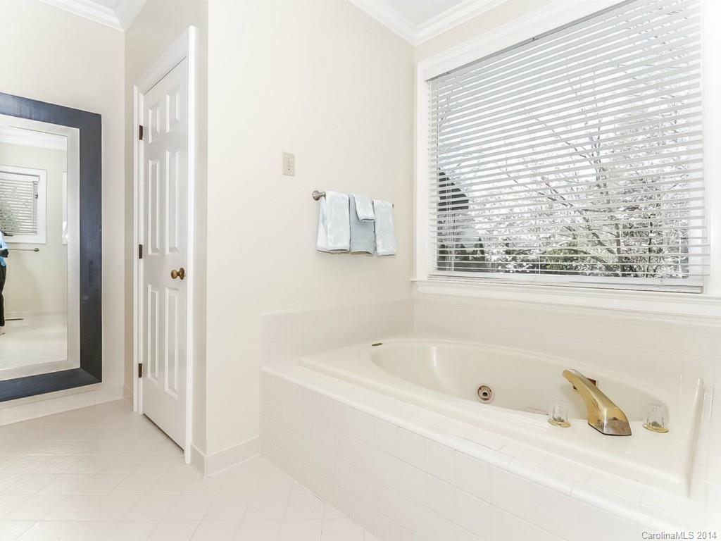 Giverny - Residential