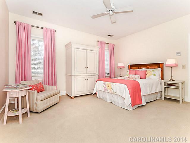 Giverny - Residential