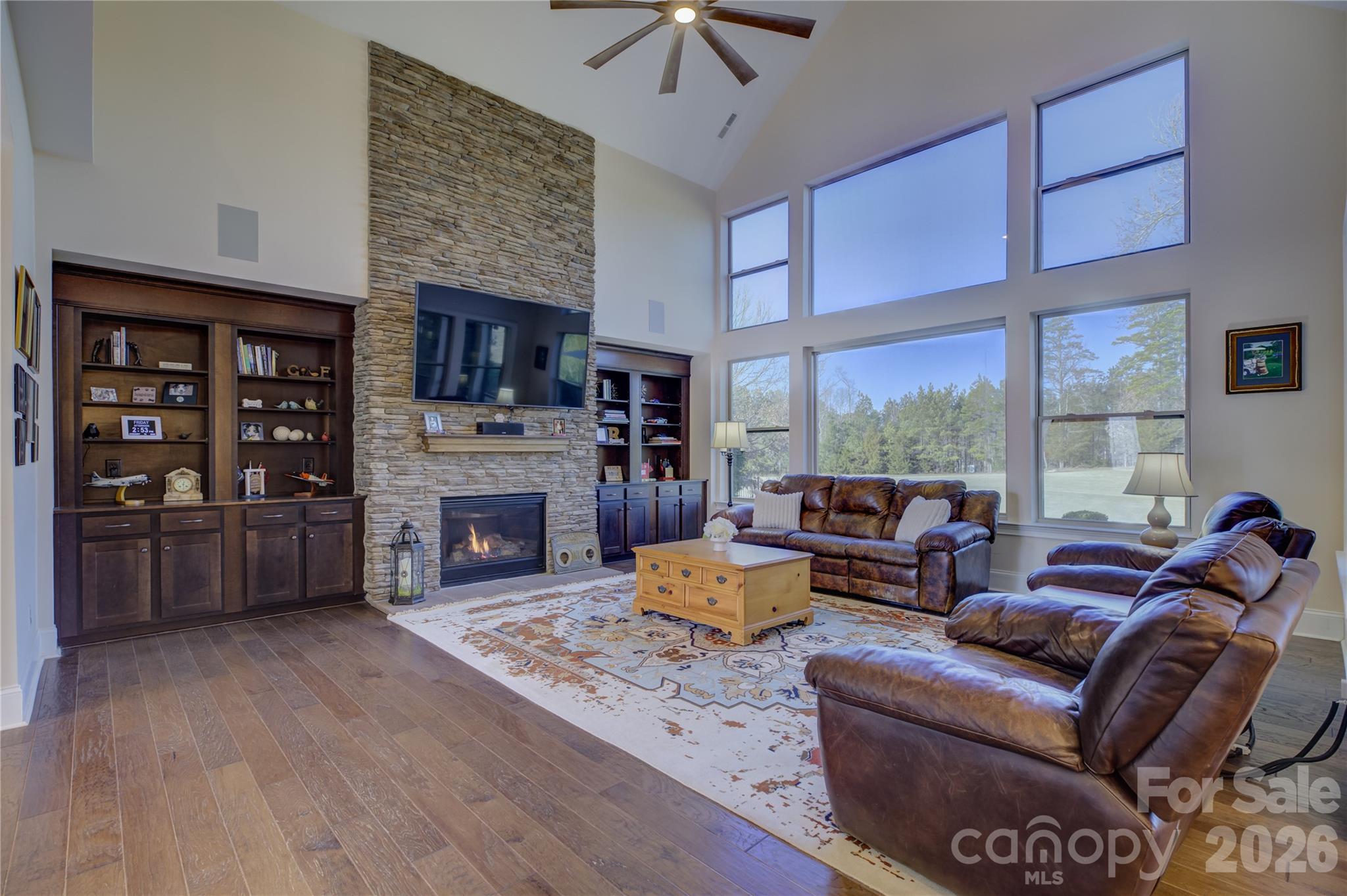 The Palisades - Residential