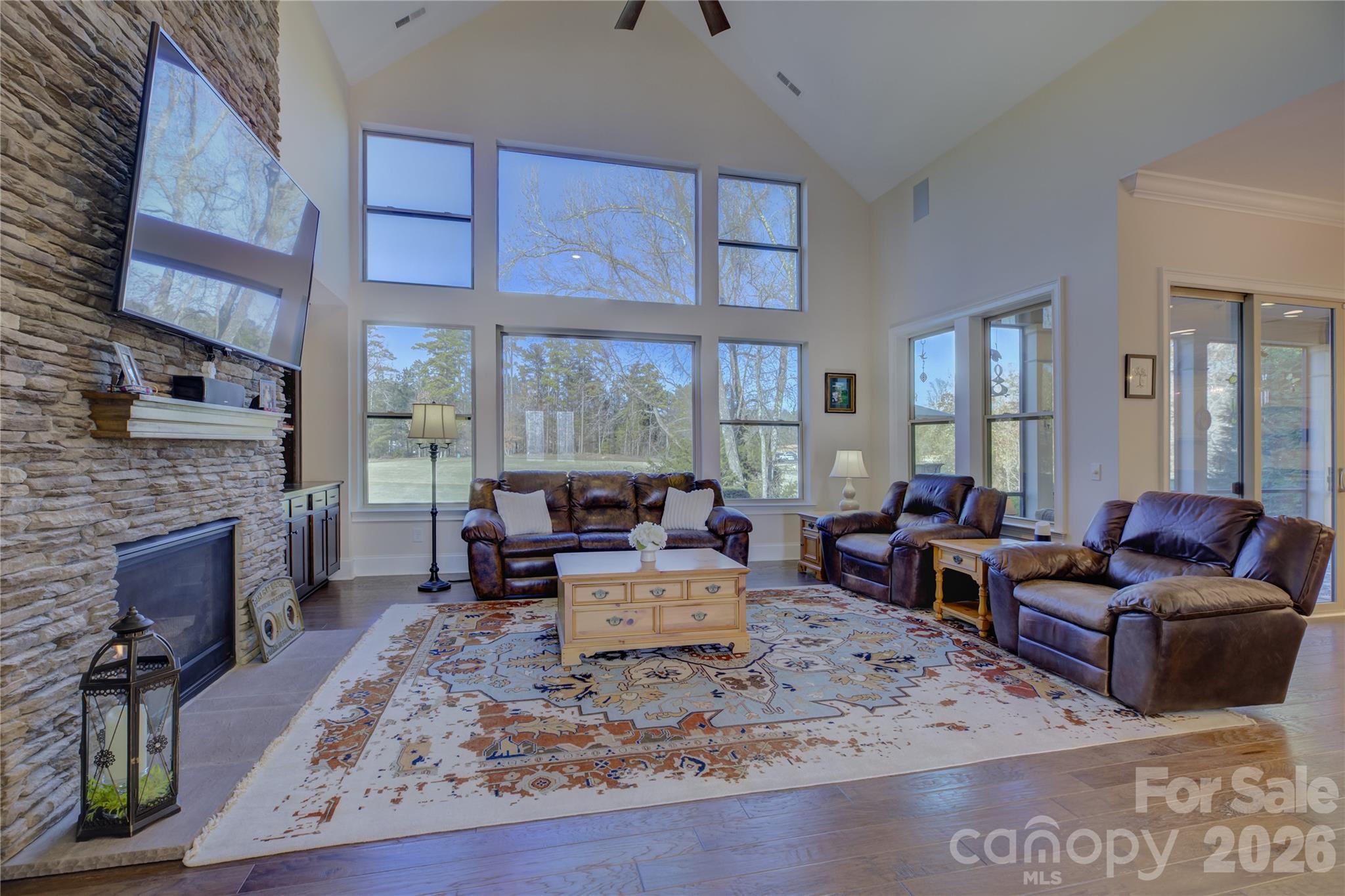 The Palisades - Residential