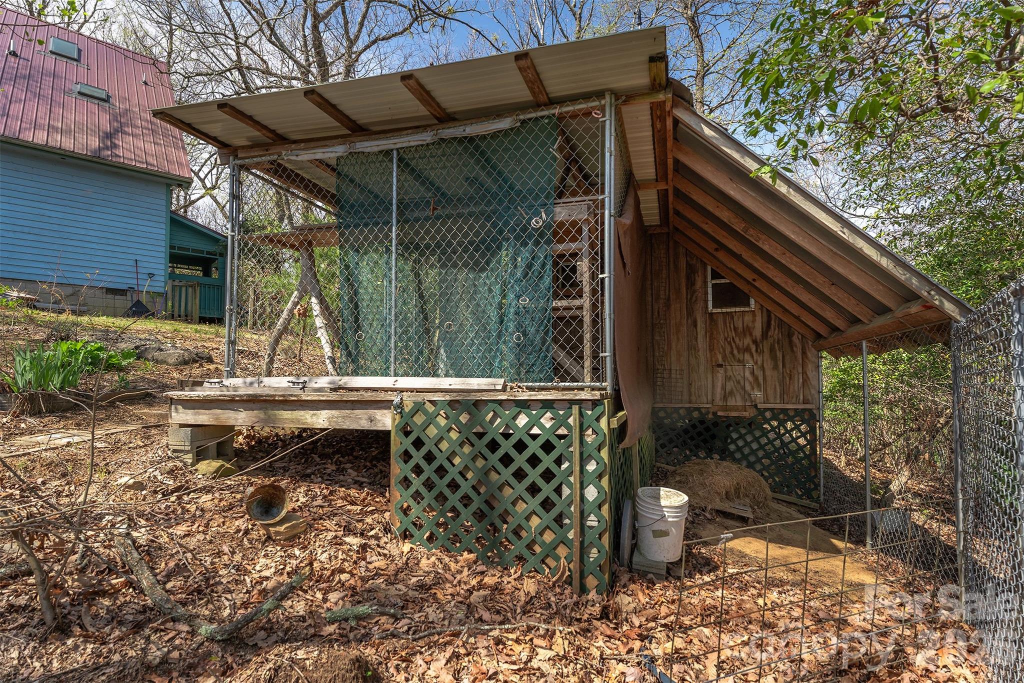 Treehaven - Residential