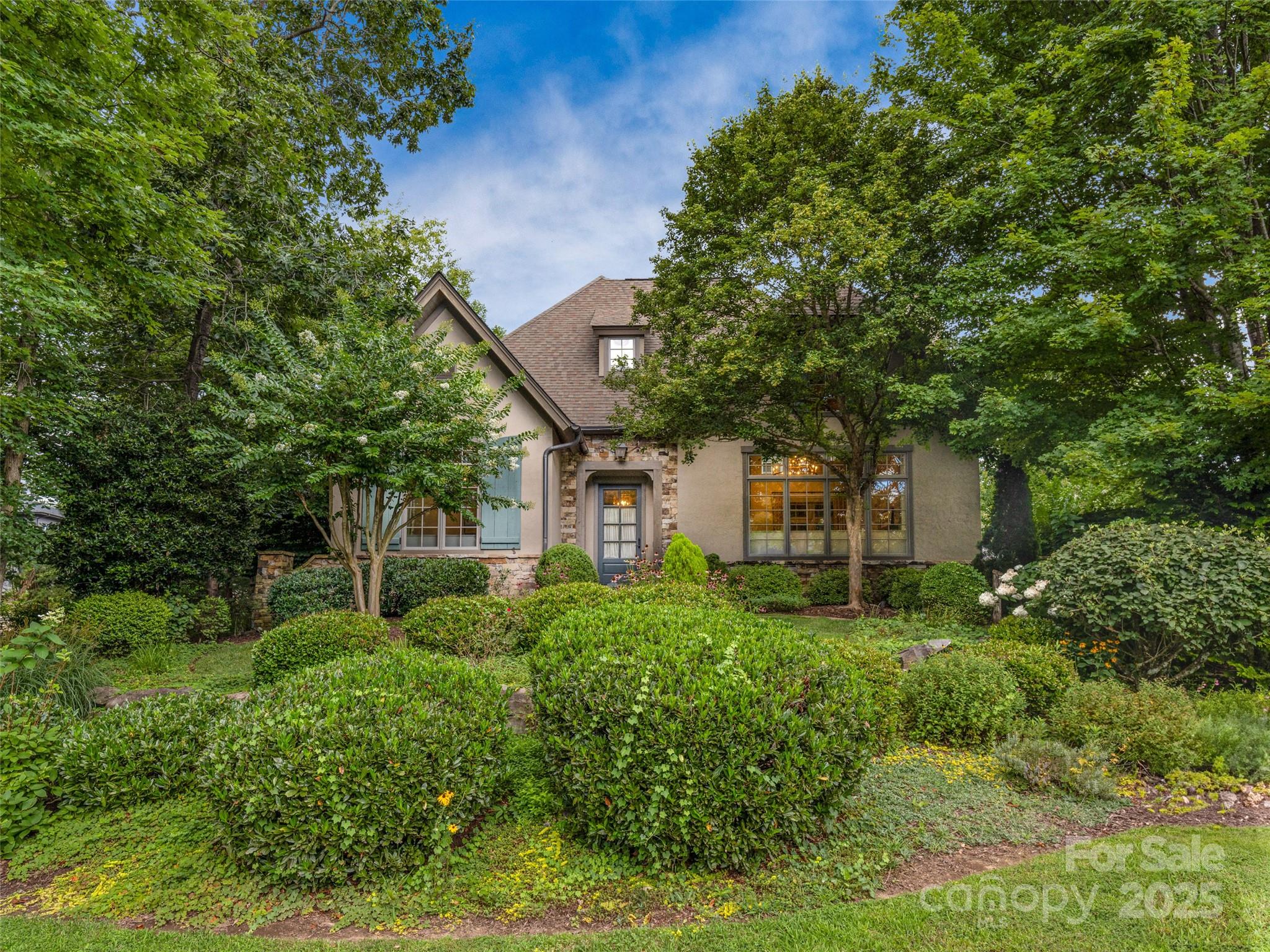18 Mountain Orchid Way