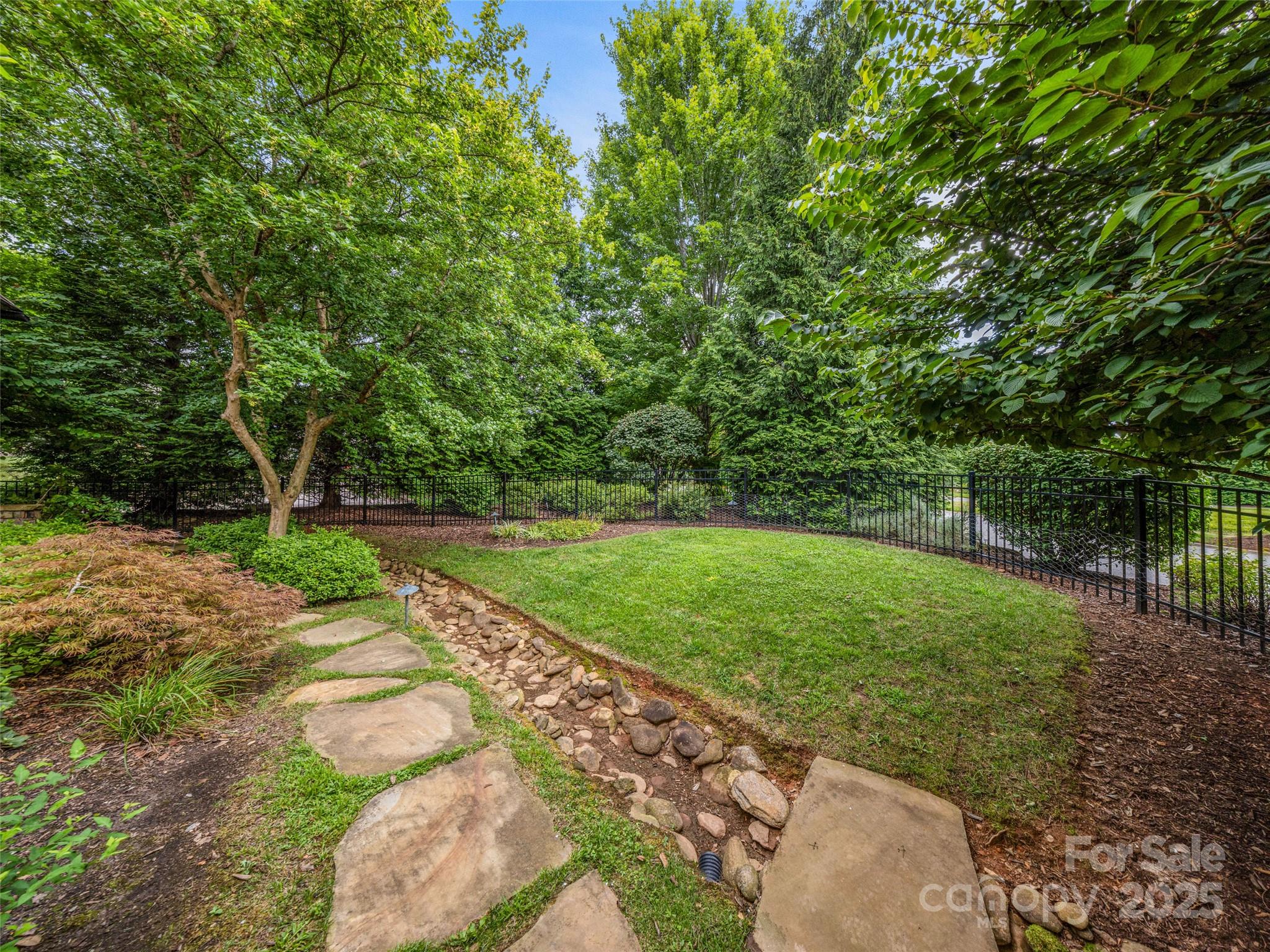 The Cliffs at Walnut Cove - Residential