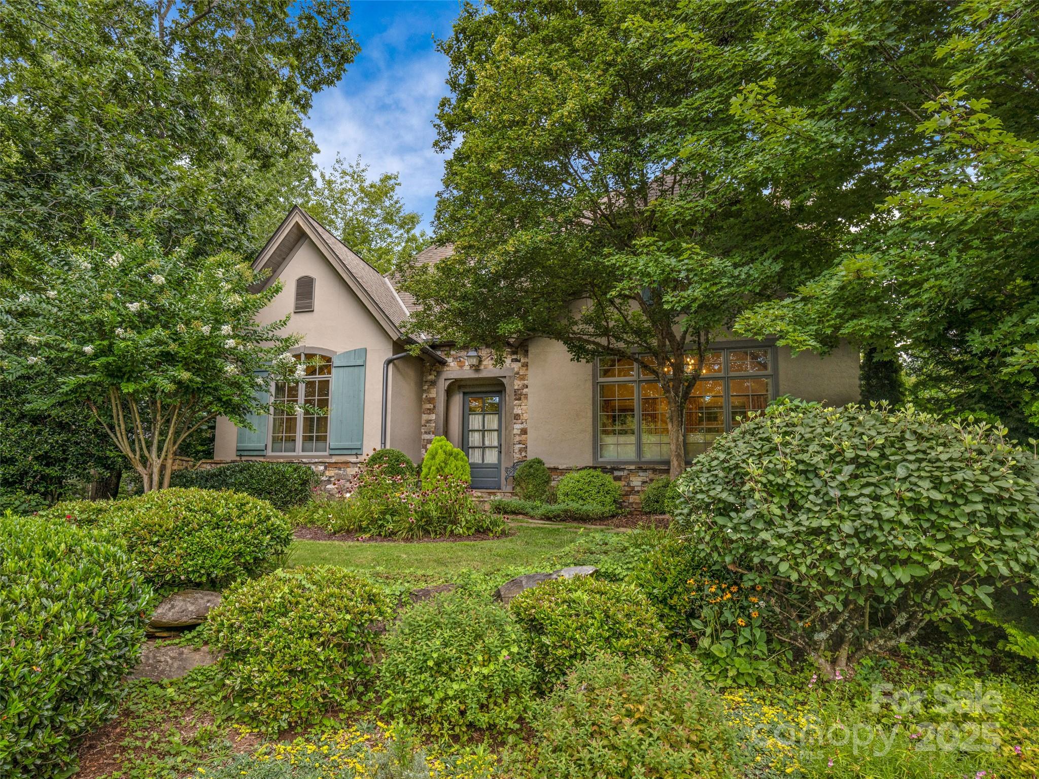 The Cliffs at Walnut Cove - Residential