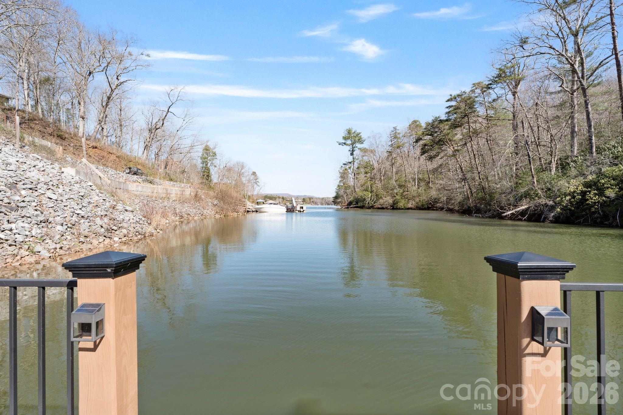 Knolls Point - Residential