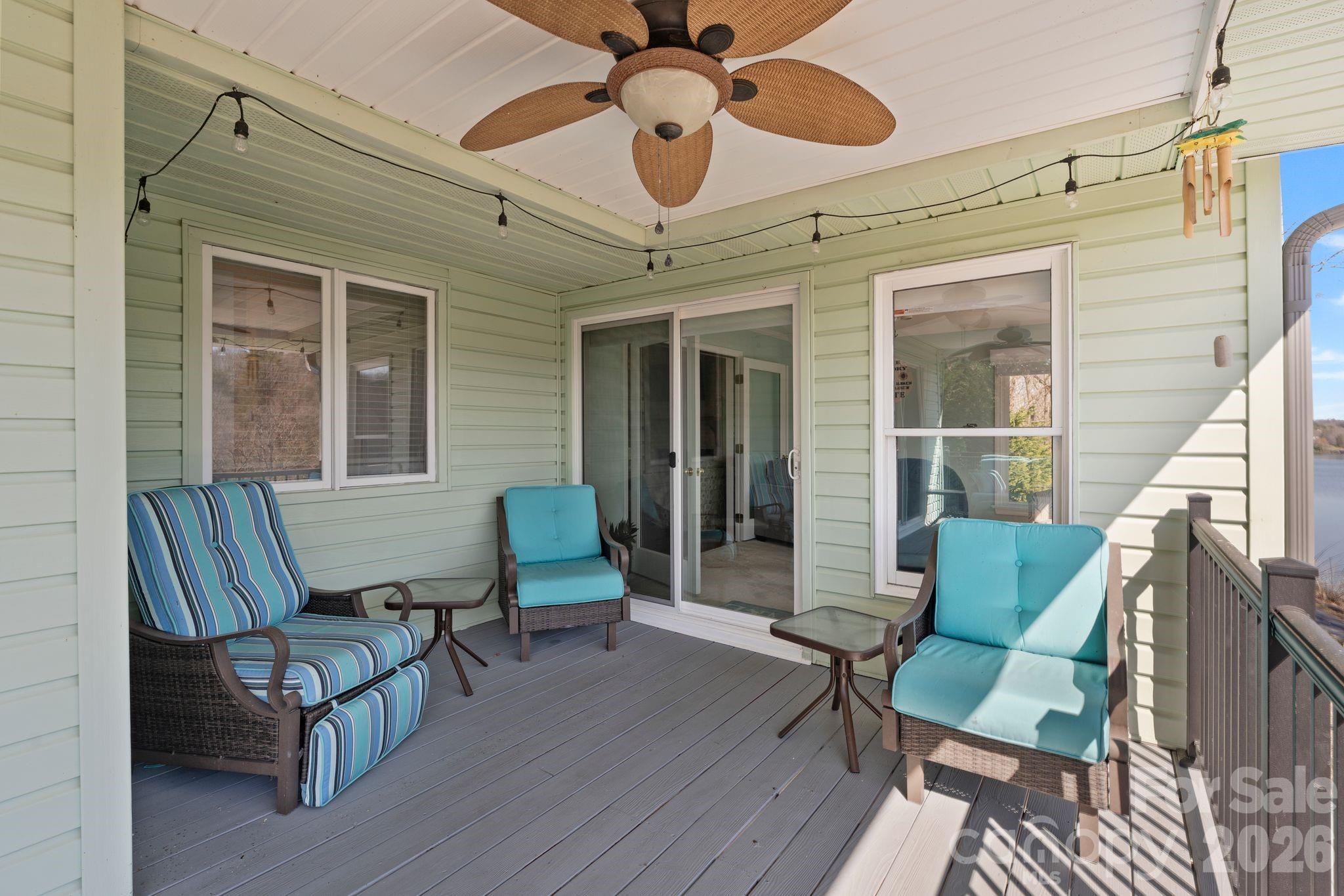 Knolls Point - Residential