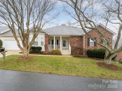 A home in Hendersonville