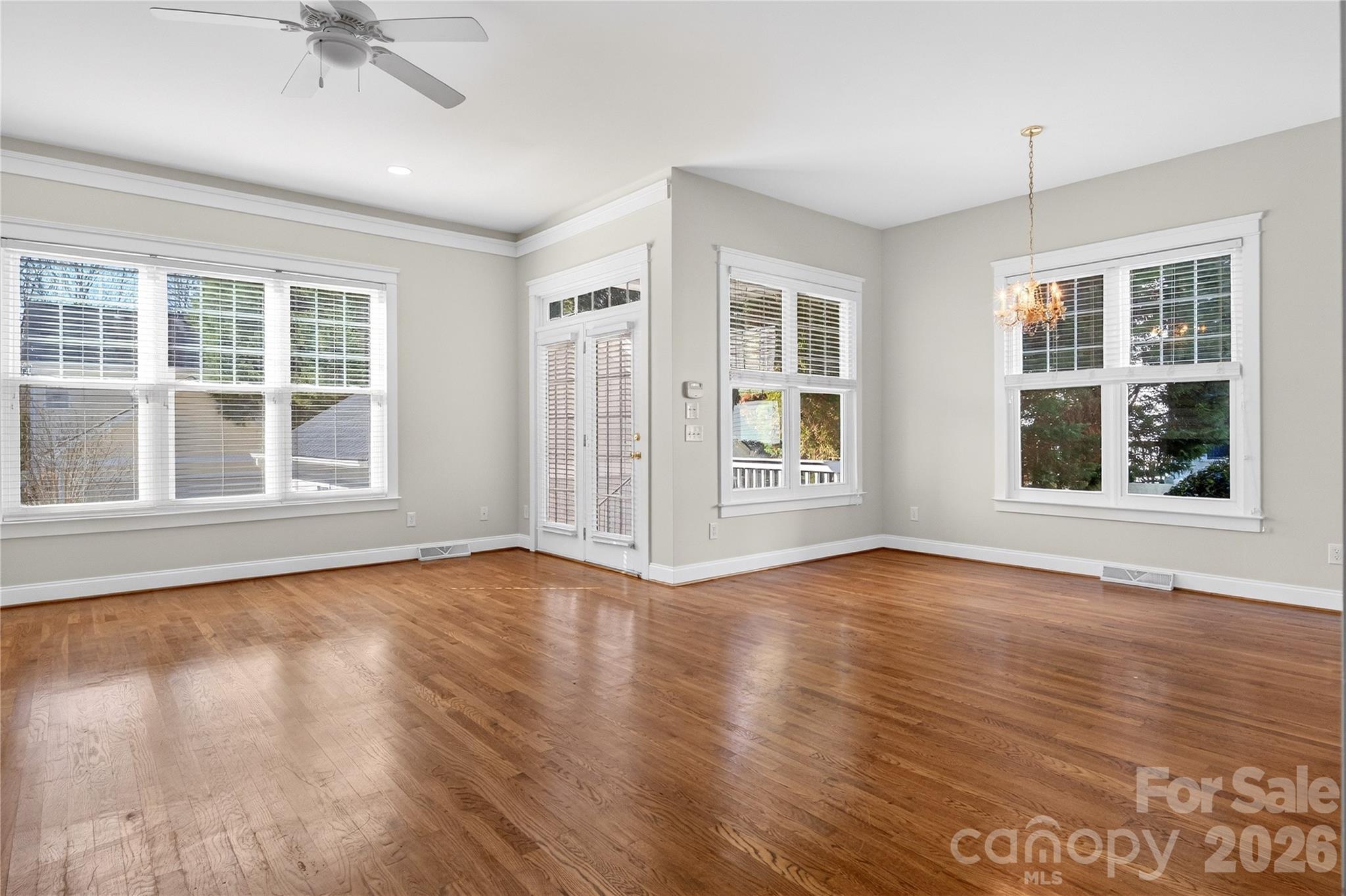 15817 Trenton Place Road