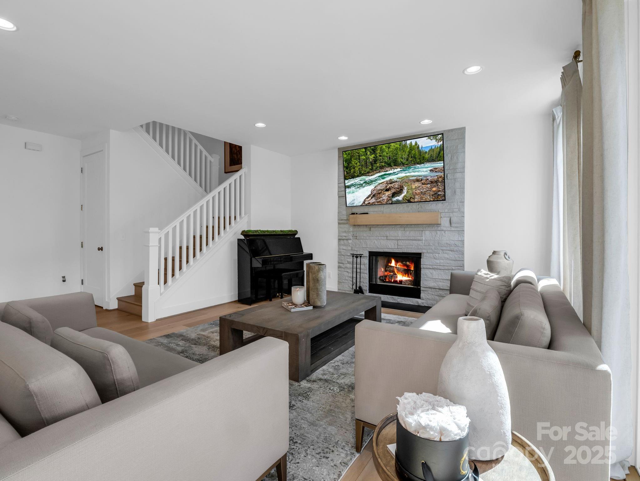 Drakes Meadow - Residential