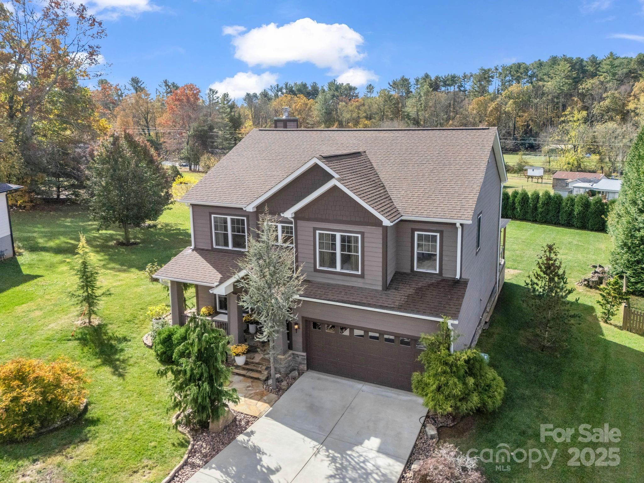 27 Drakes Meadow Lane