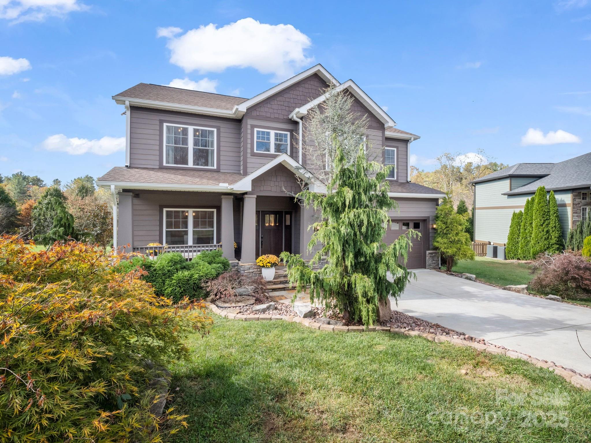 27 Drakes Meadow Lane