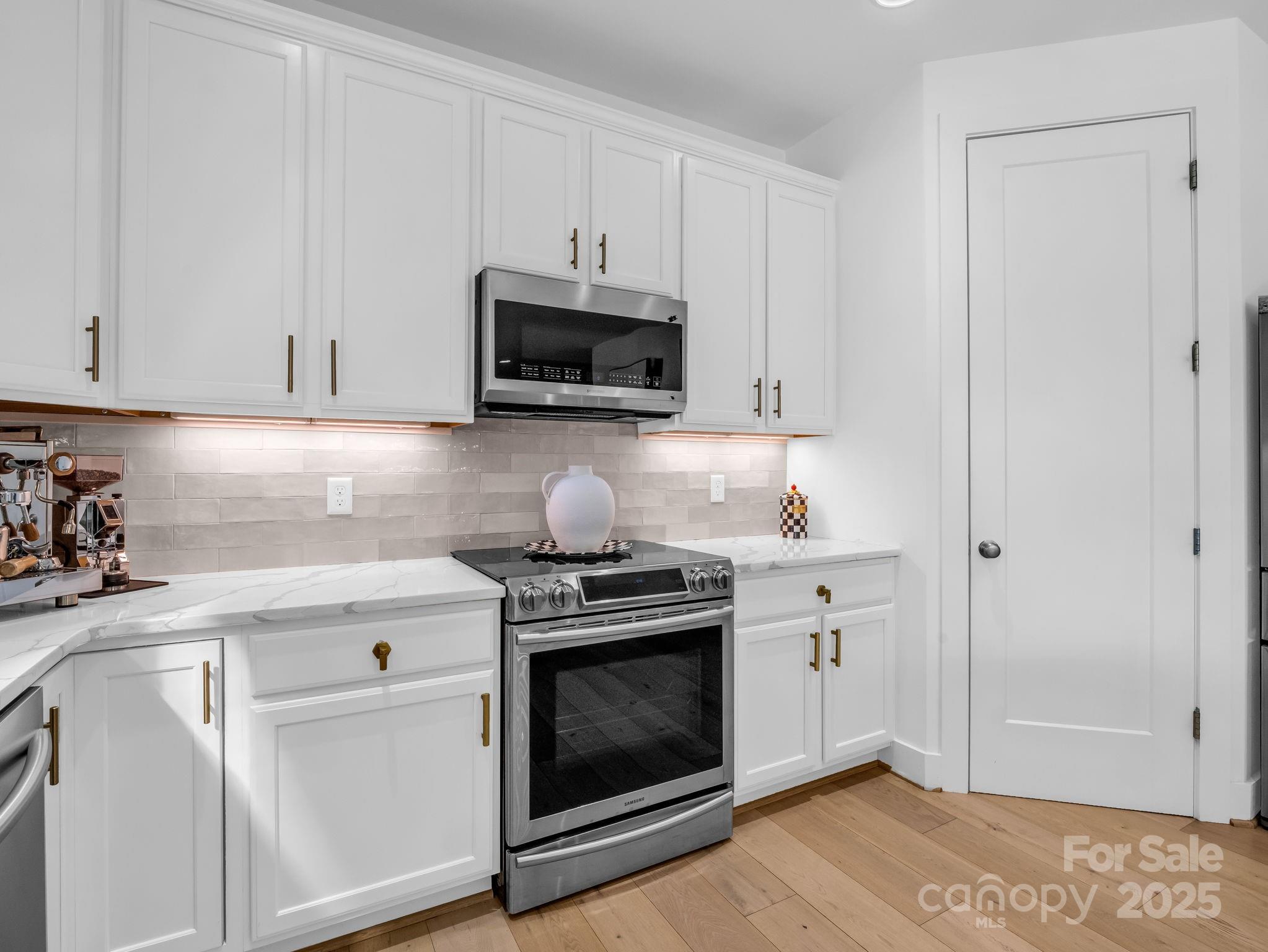 Drakes Meadow - Residential