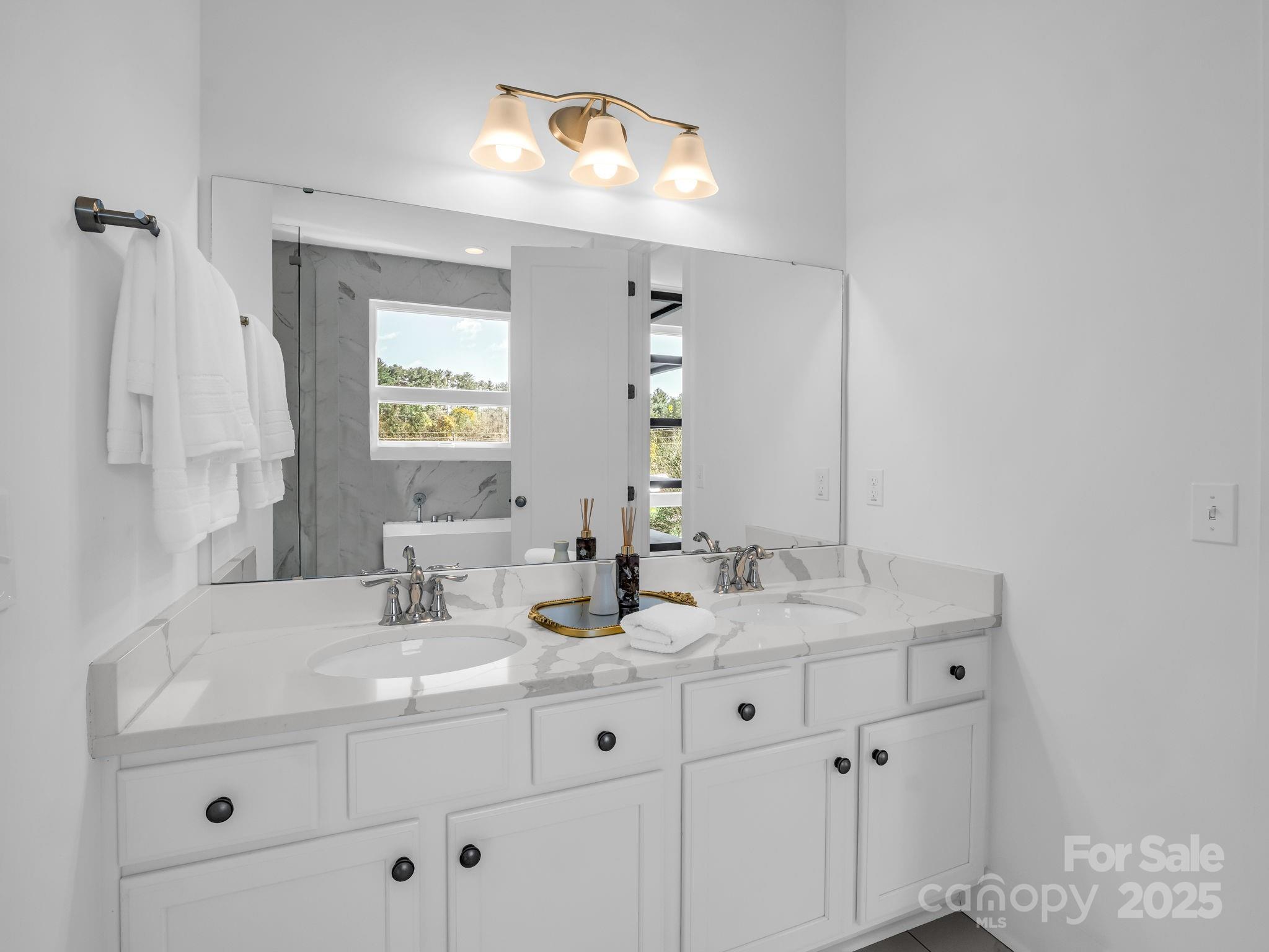 Drakes Meadow - Residential