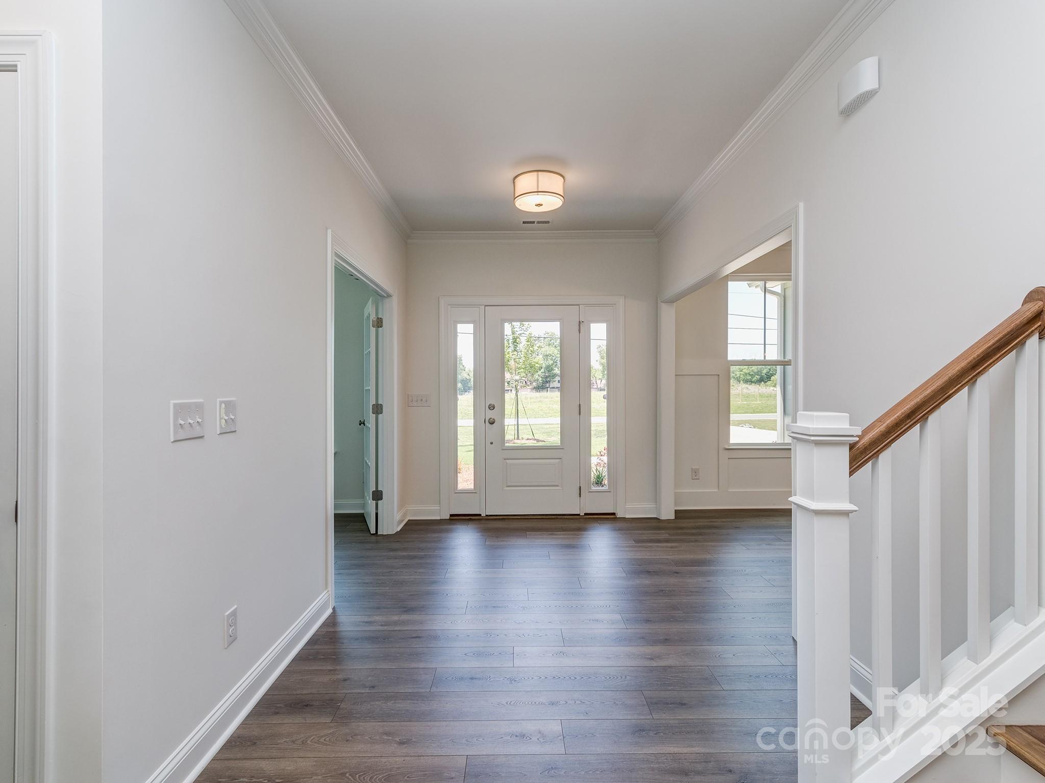 7108 Hambright Road